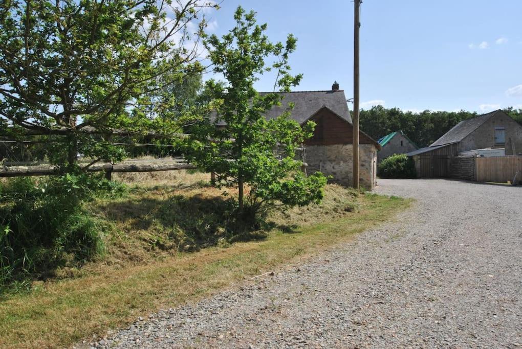 Gite Familial Pour 6 Pers En Campagne Bouere Εξωτερικό φωτογραφία